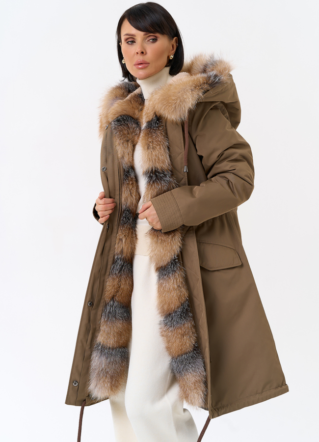 Женская парка с капюшоном из меха лисы модель № 31993 в рассрочку