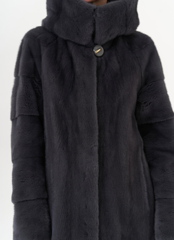 Шуба из норки в цвете графит