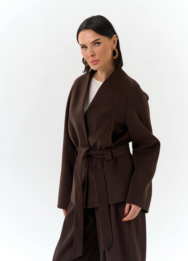 Женское укороченное пальто с поясом модель № 32688 универмаг малина