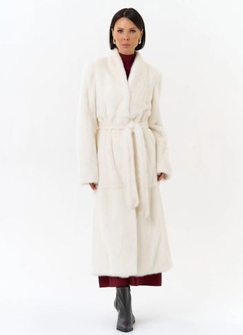 Белая шуба из меха норки с поясом фото