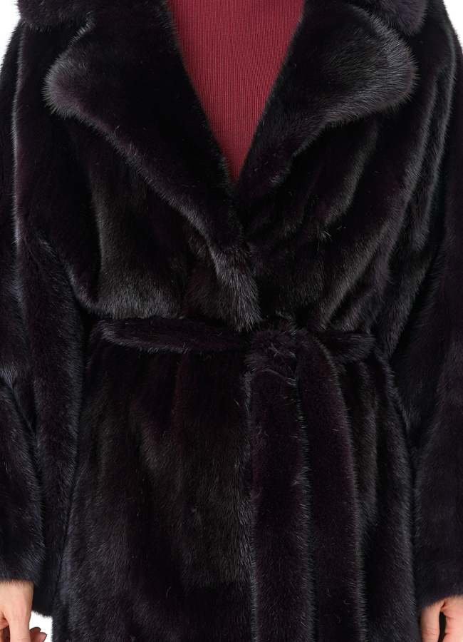 Шуба из меха норки с английским воротником в цвете баклажан модель № 31829 универмаг малина