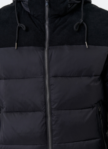 Мужской пуховик с отделкой из вельвета