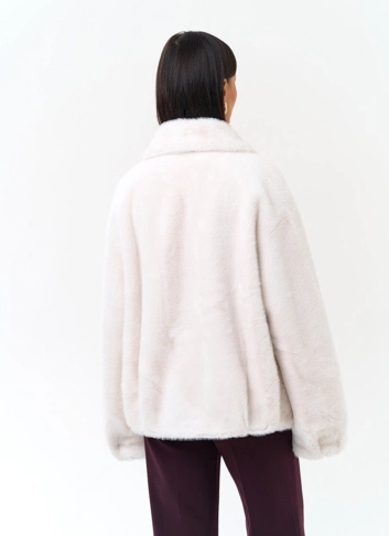 Женская шуба из эко меха фото