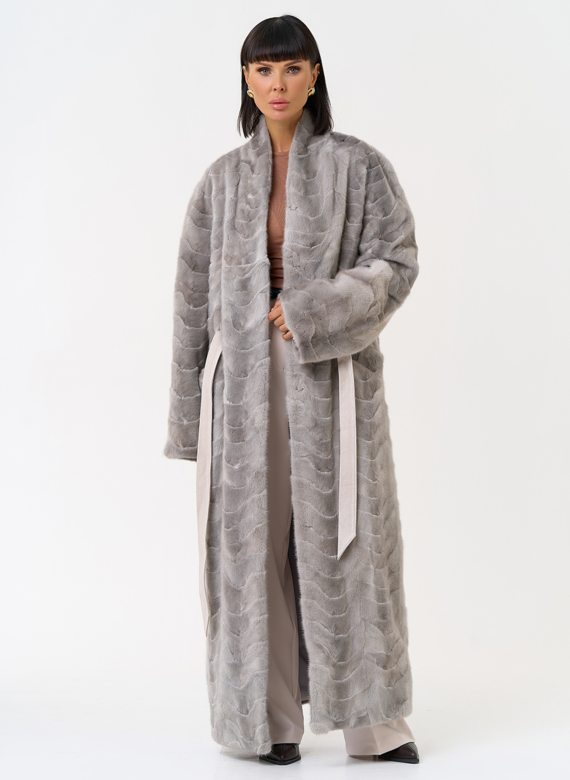 Длинная шуба из меха норки с поясом