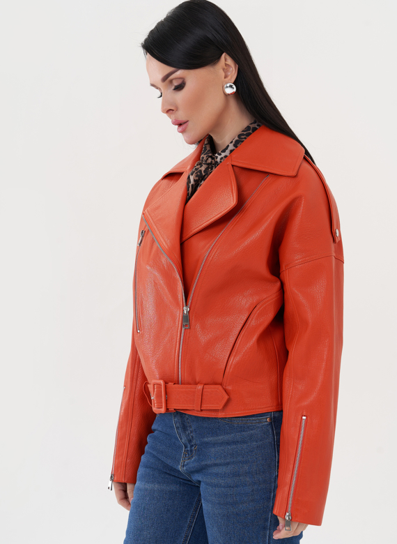Кожаная куртка "косуха" оранжевого цвета