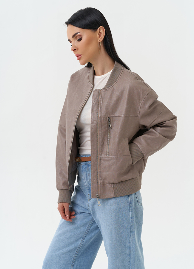 Куртка бомбер из эко кожи бежевого цвета модель № 30300 универмаг малина